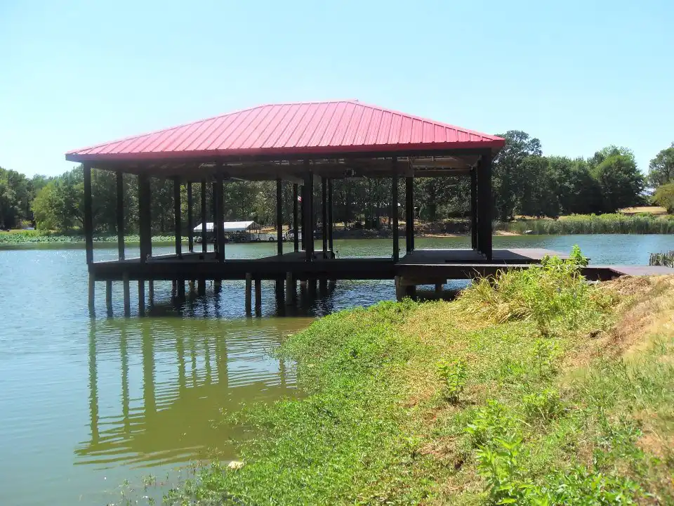Dock Building in Quinlan, TX